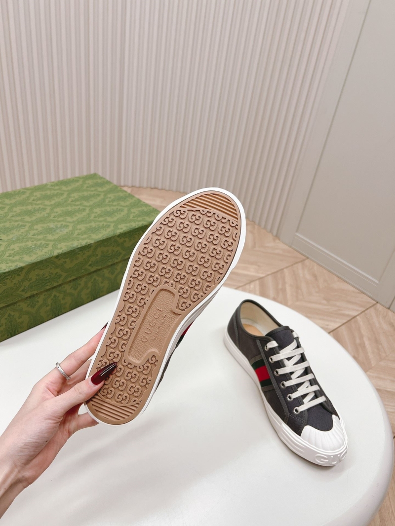 Gucci Casual Shoes